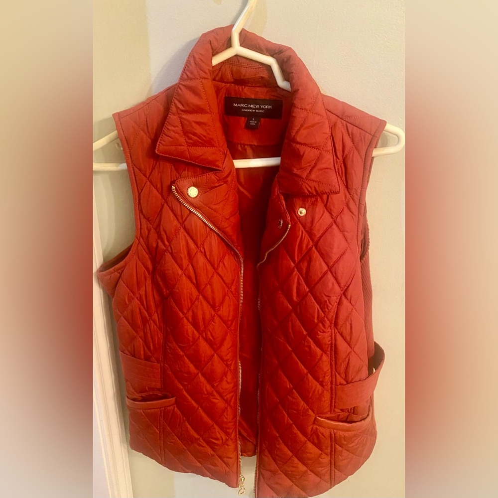 Marc New York Quilted Vest in Rich Red